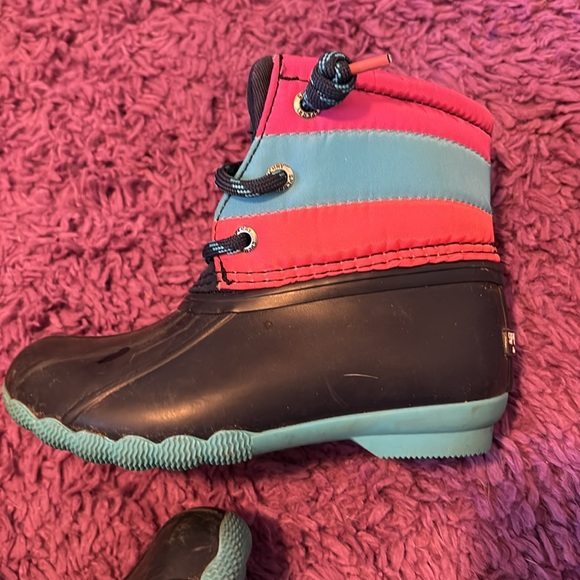 Sperry duck boots- water resistant size 9 toddler - Picture 3 of 3
